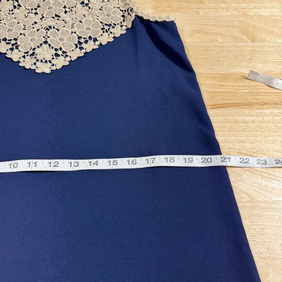 Lilly Pulitzer NWT Nala Soft Shift Dress True Navy Blue Size 4 Gold Floral Lace - Picture 8 of 12